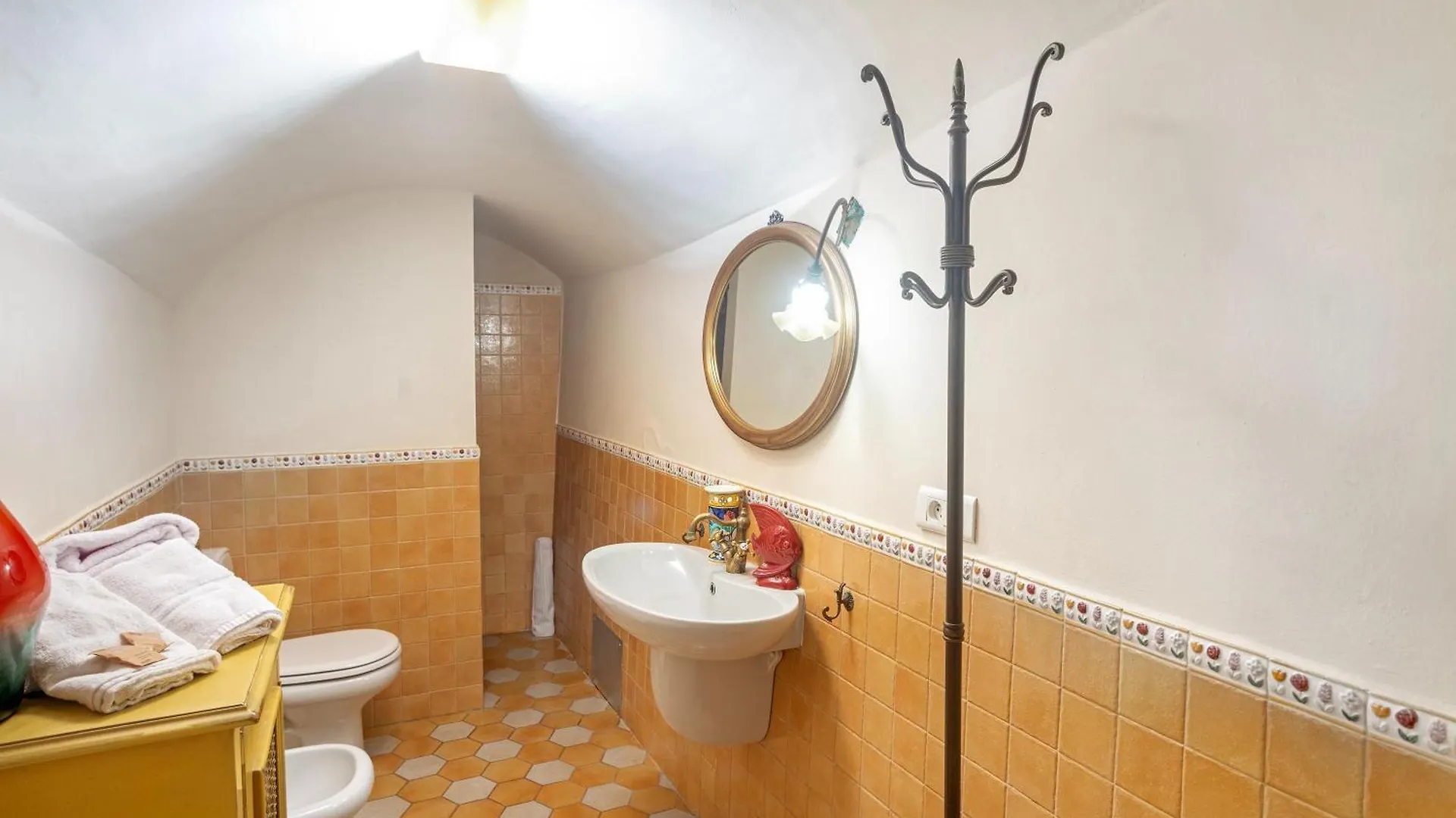 Appartement Rue Longue - Happy Rentals Menton France